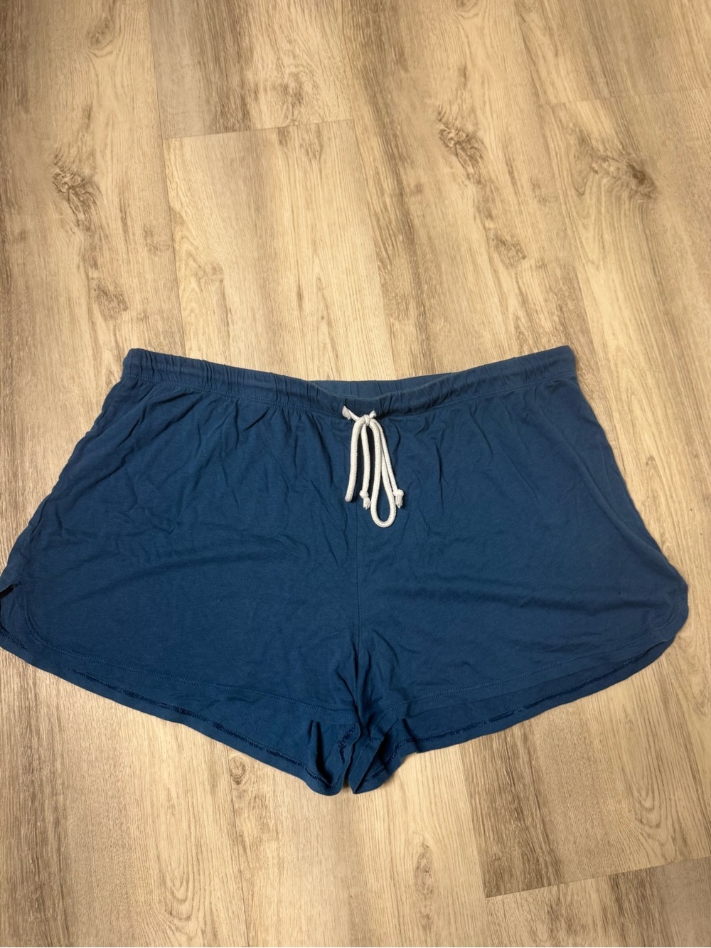 Secret Treasures Navy Athletic Shorts with White Drawstring